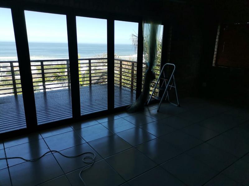 To Let 2 Bedroom Property for Rent in Outeniqua Strand Western Cape